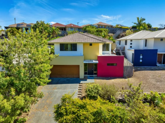 15 Bounty Way, Pacific Pines, Qld 4211