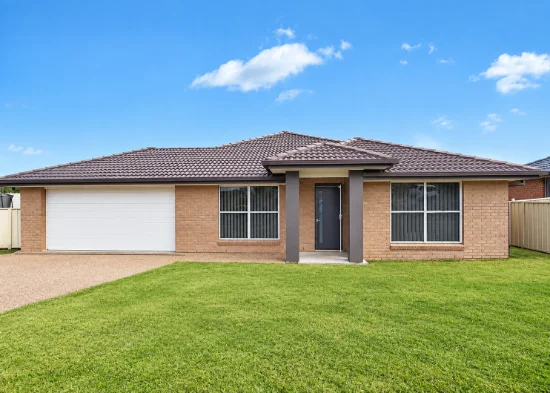 15 Brittany Avenue, Rutherford, NSW 2320