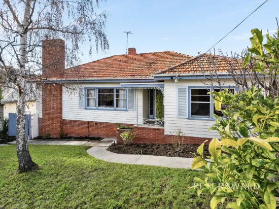 15 Burnside Avenue, New Town, Tas 7008