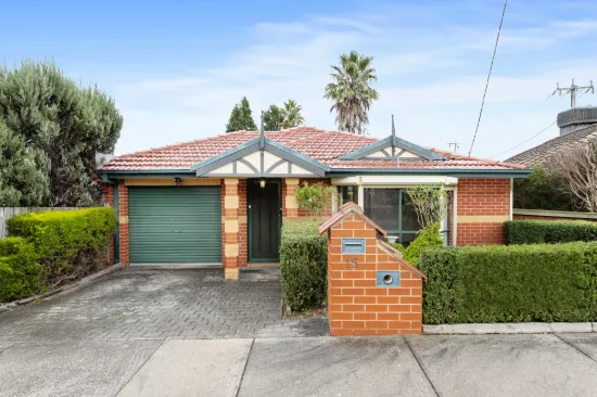 15 Callan Court, Mill Park, Vic 3082