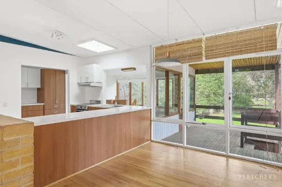 15 Calvin Crescent, Doncaster East, Vic 3109-Image