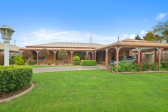 15 Cambridge Drive, Warragul, Vic 3820