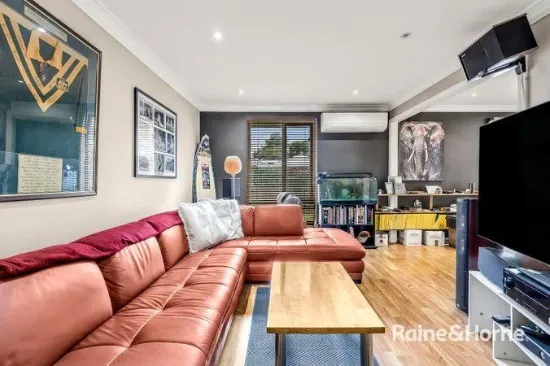 15 Caoura Crescent, Goulburn, NSW 2580