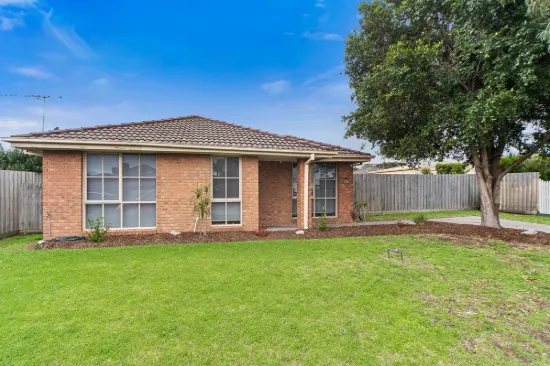 15 Capella Place, Carrum Downs, Vic 3201