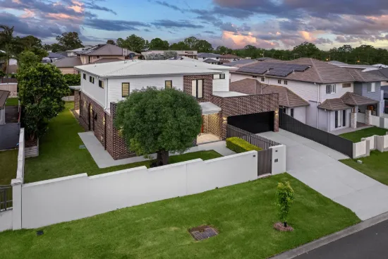 15 Cassia Street, Bridgeman Downs QLD 4035-Image
