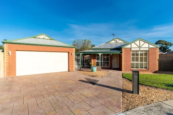 15 Cassowary Close, Carrum Downs, Vic 3201