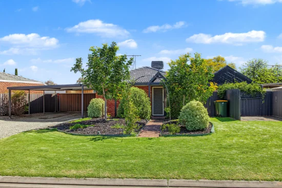 15 Causby Crescent, Willaston, SA 5118