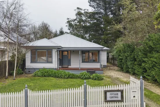 15 Central Avenue, Daylesford, Vic 3460