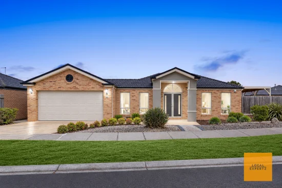 15 Christina Crescent, Kurunjang, Vic 3337
