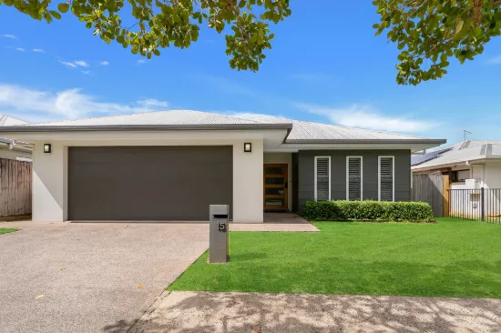 15 City View Crescent, Mooroobool, Qld 4870