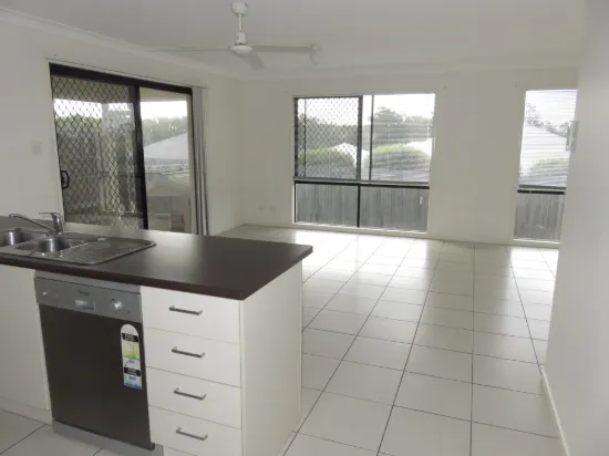 15 Corella Cr, Warner, Qld 4500