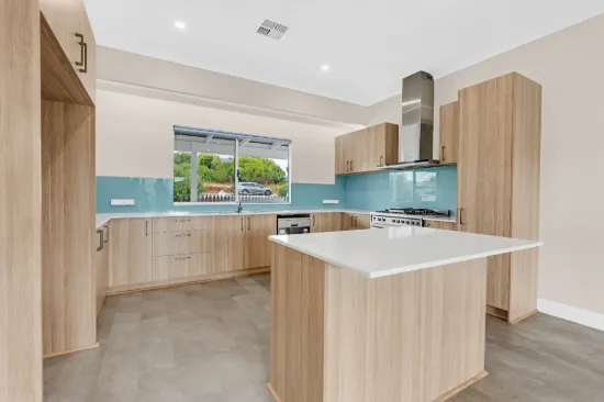 15 Coronation Drive, Binningup, WA 6233