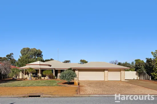 15 Country Road, Pinjarra, WA 6208