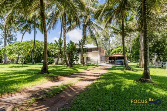 15 Crescent Street, Armstrong Beach, Qld 4737