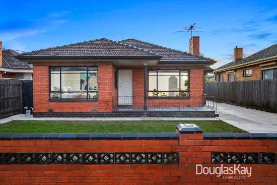 15 Daphne Street, Sunshine West, Vic 3020 - For Rent