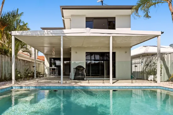 15 Easter Street, Parrearra, Qld 4575