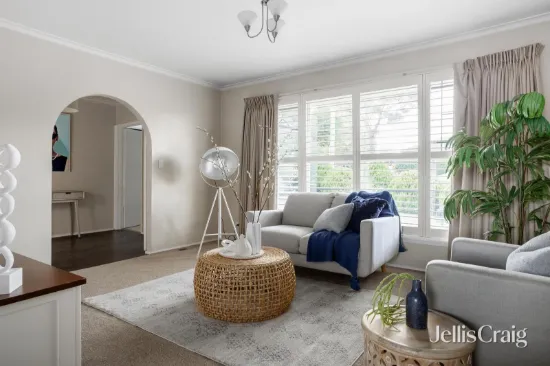 15 Eclipse Crescent, Watsonia, Vic 3087-Image