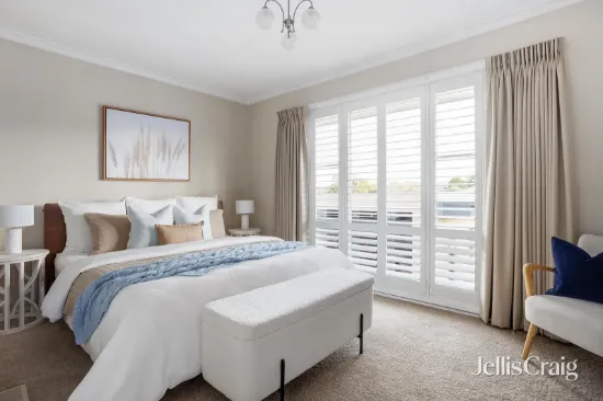15 Eclipse Crescent, Watsonia, Vic 3087-Image