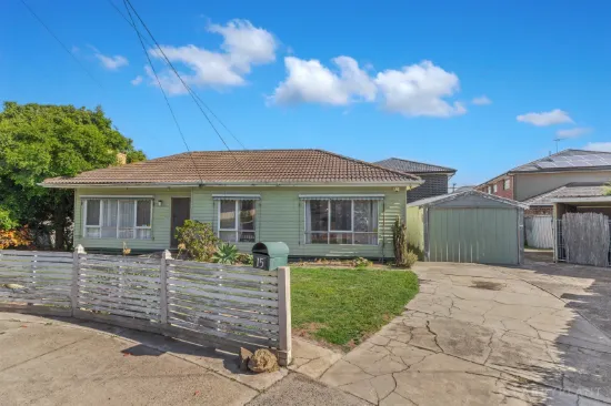 15 Elaine Court, Springvale, Vic 3171