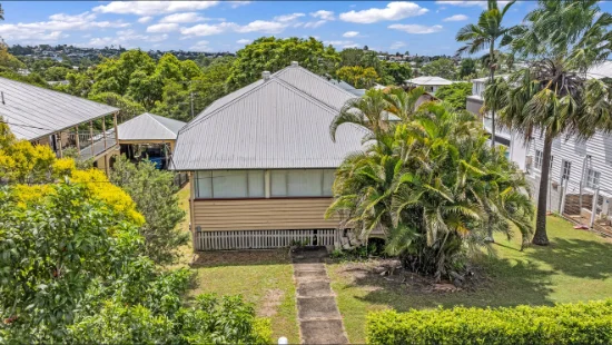 15 Evelyn Street, Grange, Qld 4051