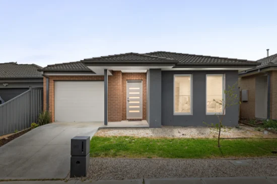 15 Farrier Road, Wyndham Vale, Vic 3024 - For Sale
