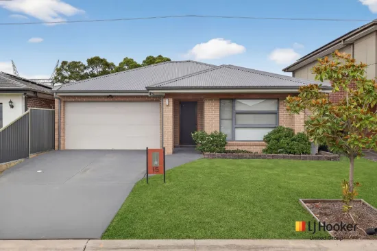 15 Firewheel Circuit, Gregory Hills, NSW 2557