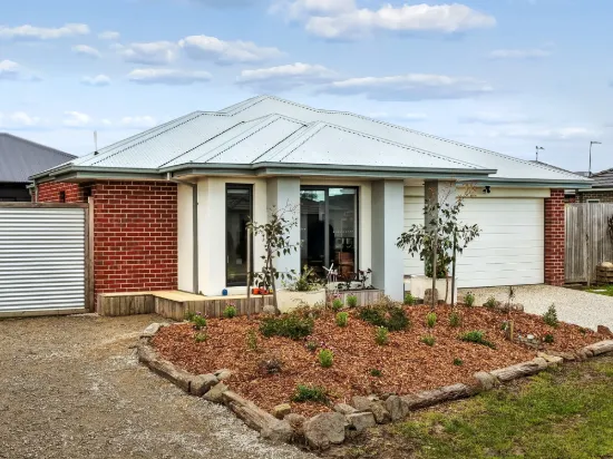 15 Furlong Crescent, Dalyston, Vic 3992