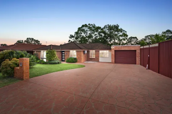 15 Garrick Road, St Clair, NSW 2759