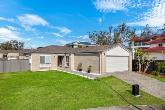15 Gemview Street, Calamvale, Qld 4116 - For Sale