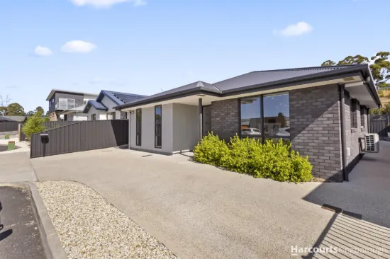 15 Grand Mews, Kingston, Tas 7050