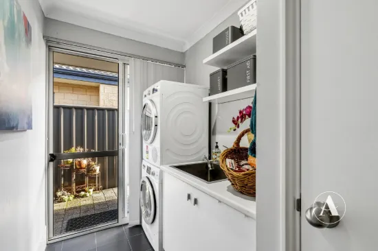15 Grapestone Road, Piara Waters, WA 6112-Image