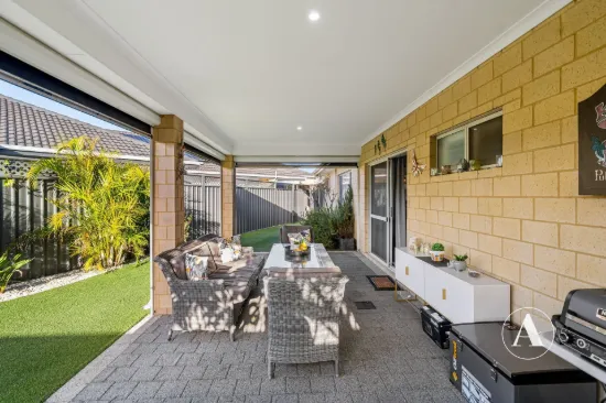 15 Grapestone Road, Piara Waters, WA 6112-Image