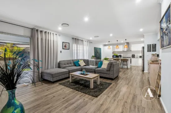 15 Grapestone Road, Piara Waters, WA 6112-Image
