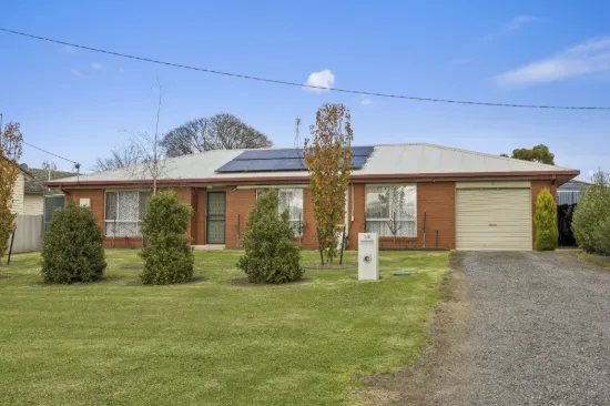 15 Gray Street, Lismore, Vic 3324