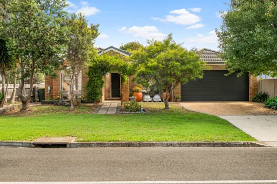 15 Grieve Avenue, Indented Head, Vic 3223