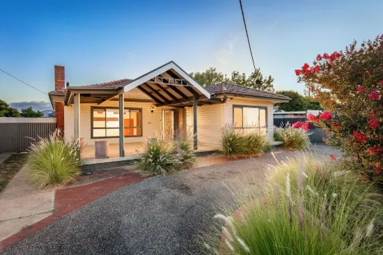 15 GRIFFITH STREET, Wodonga, Vic 3690