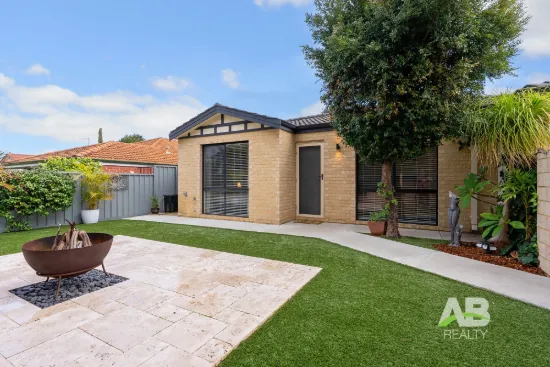 15 Griffiths Road, Sinagra, WA 6065