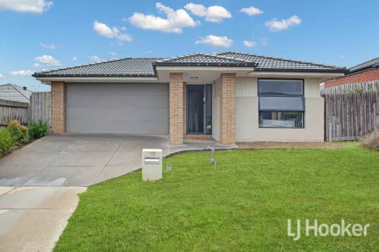15 Hart Crescent, Brookfield, Vic 3338
