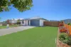 15 Headlands Esplanade, Innes Park, Qld 4670-Image