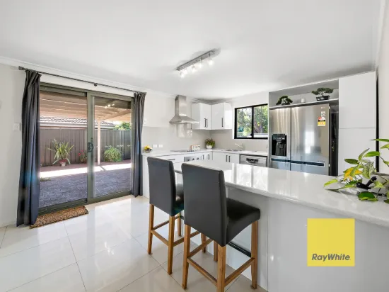 15 Helena Crescent, Thornlie, WA 6108