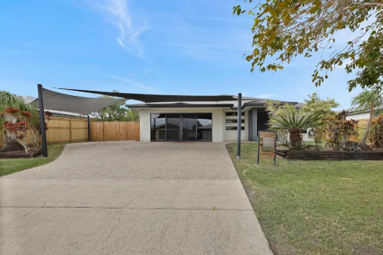 15 Hoffman Drive, Marian, Qld 4753