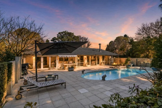15 Hurlingham Avenue, Burradoo, NSW 2576