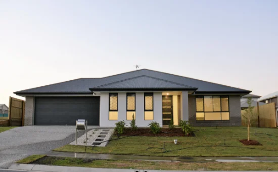 15 Hyland Circuit, Flagstone, Qld 4280 - For Rent