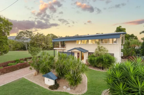15 Irving Street, Cranbrook, Qld 4814