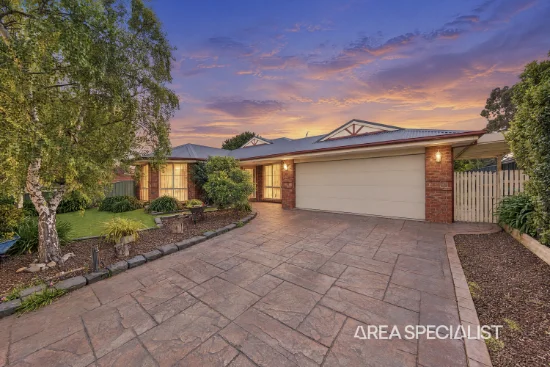 15 Jacobs Court, Pakenham, Vic 3810 - For Sale