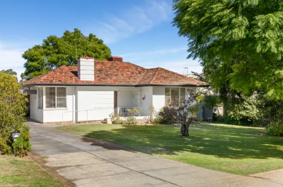 15 Kelsall Crescent, Manning, WA 6152