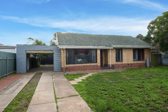 15 Kenner Street, Elizabeth Downs, SA 5113