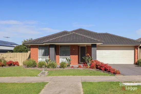 15 Kingfisher Way, Cowes, Vic 3922