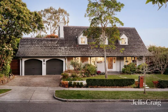 15 Lawanna Drive, Templestowe, Vic 3106