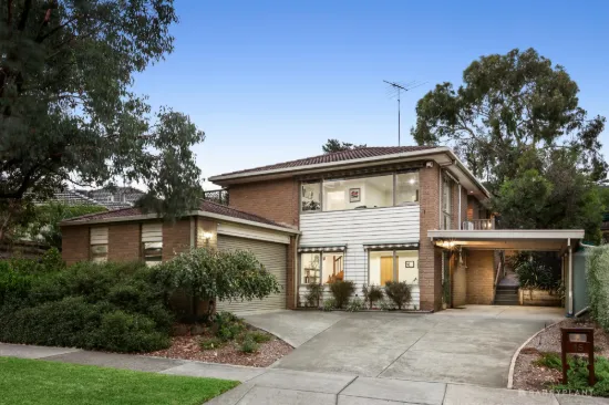 15 Long Valley Way, Doncaster East, Vic 3109